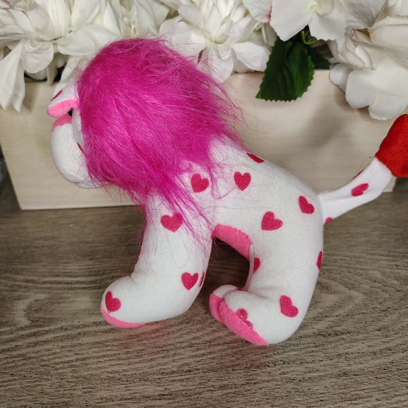 Pink Heart Plush Lion - Picture 4 of 6